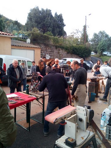 Syndicat de couteliers corses -Fédération des Professionnels de la coutellerie Corse 15